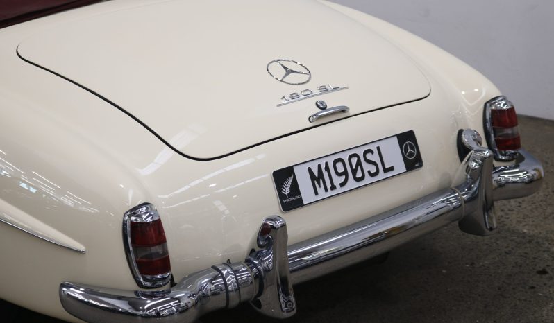 1957 Mercedes Benz 190SL full