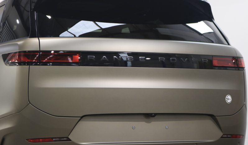 2025 Range Rover Sport SV Edition One full