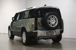 2021 Land Rover Defender 110 P300 SE full