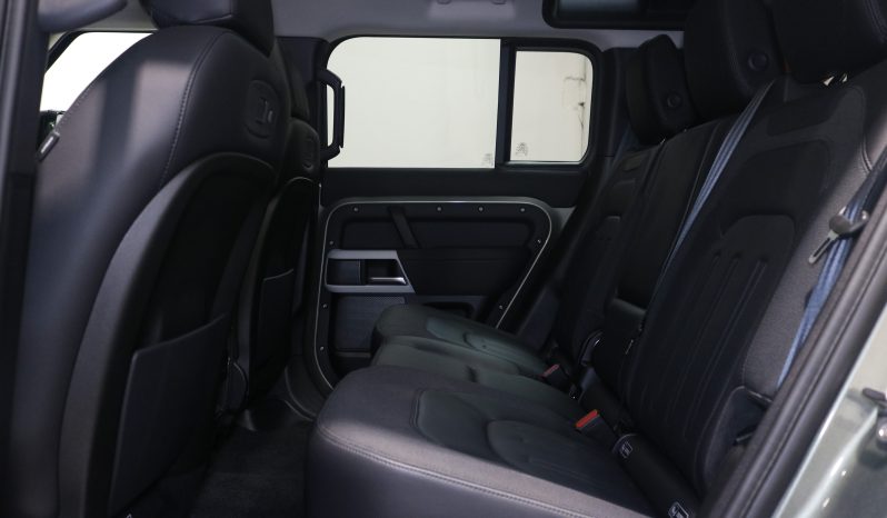 2021 Land Rover Defender 110 P300 SE full