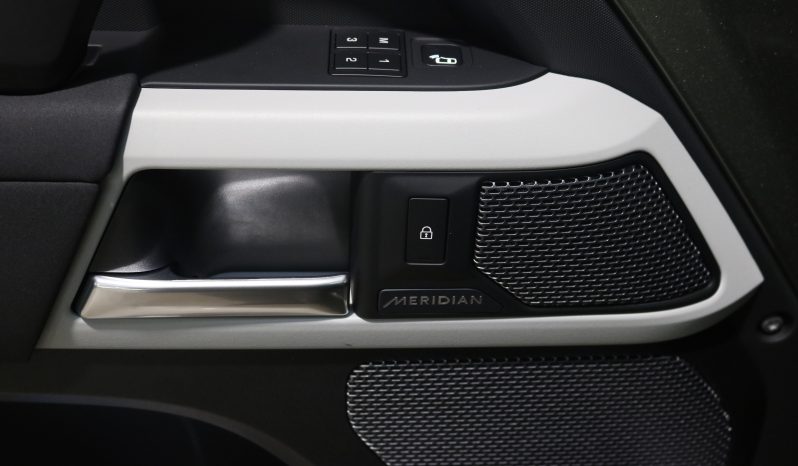2021 Land Rover Defender 110 P300 SE full