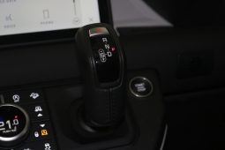 2021 Land Rover Defender 110 P300 SE full