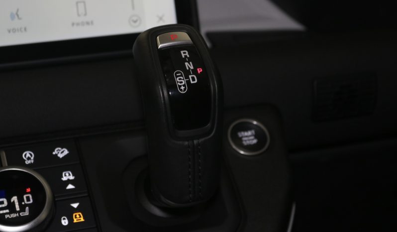 2021 Land Rover Defender 110 P300 SE full