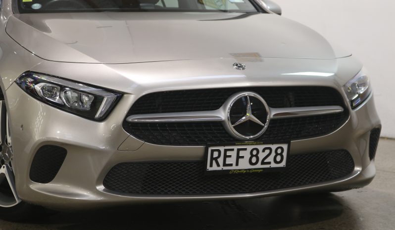 2020 Mercedes-Benz A180 full