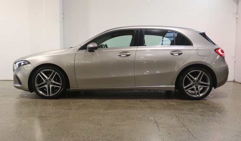 2020 Mercedes-Benz A180 full
