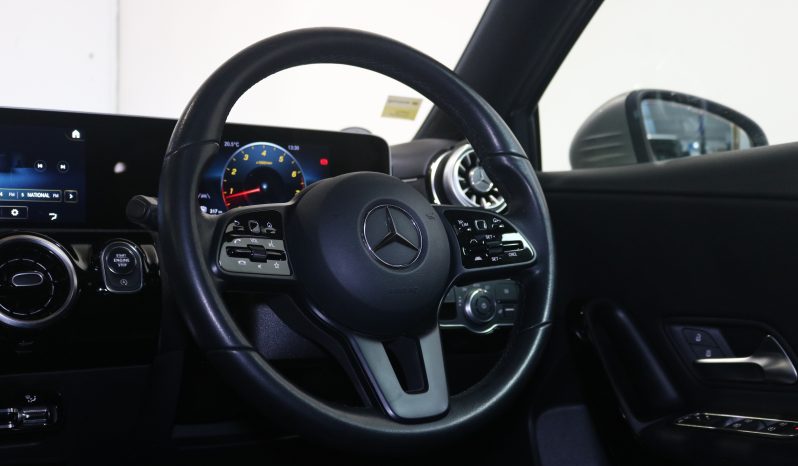 2020 Mercedes-Benz A180 full
