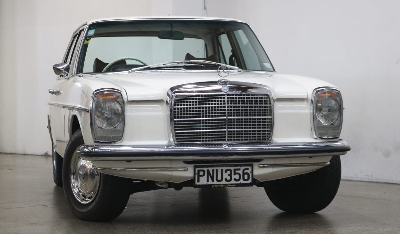 1970 Mercedes 230 full