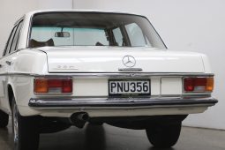 1970 Mercedes 230 full