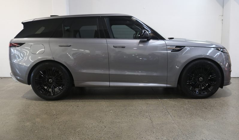 2025 Range Rover Sport P400 Dynamic SE full