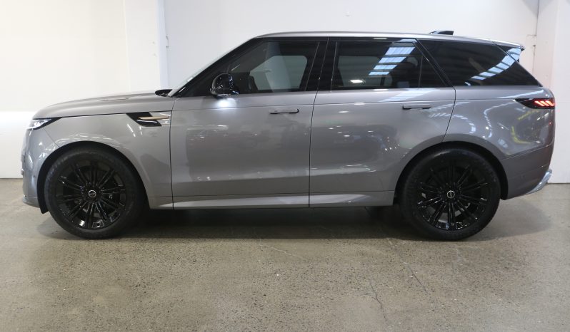 2025 Range Rover Sport P400 Dynamic SE full