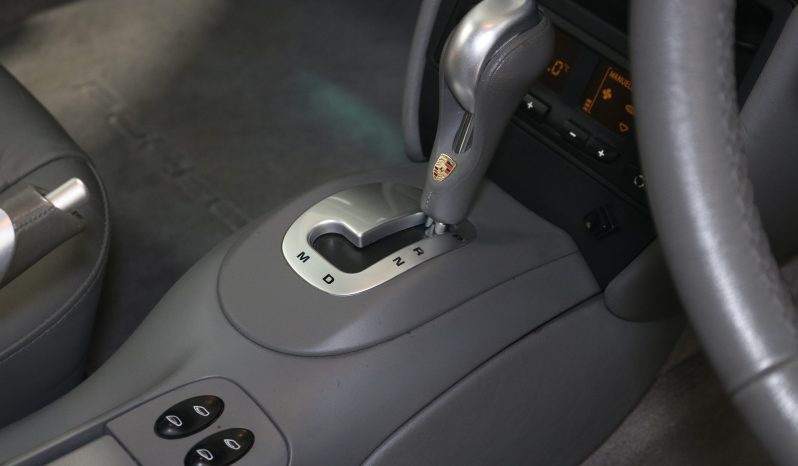 2002 Porsche 911 Carrera 4S NZ New full