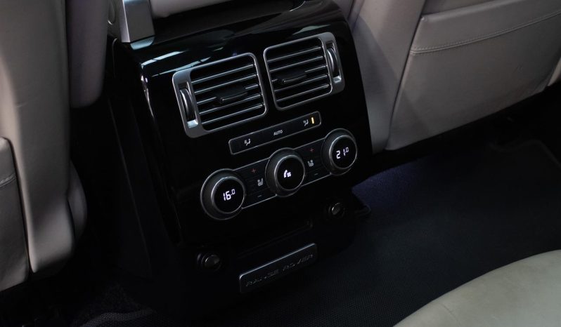 2016 Range Rover Vogue SDV8 Autobiography full
