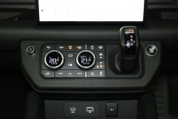 2022 Land Rover Defender 110 V8 full