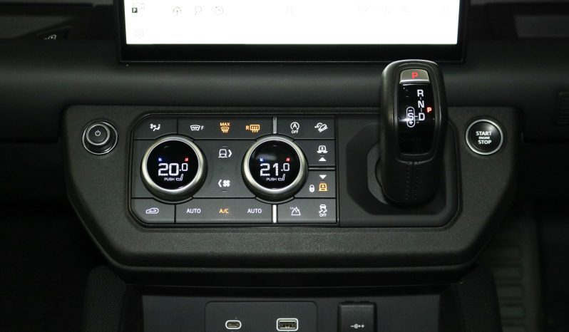 2022 Land Rover Defender 110 V8 full