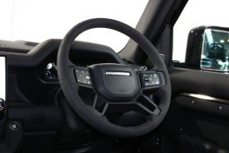 2022 Land Rover Defender 110 V8 full