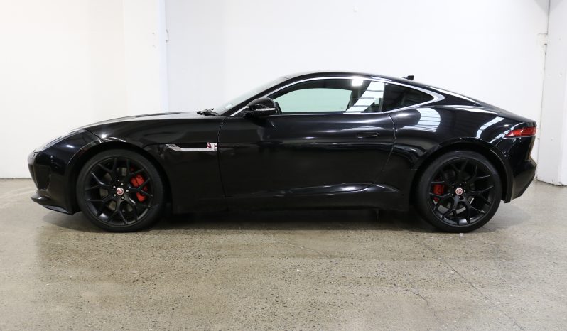 2017 Jaguar F-Type full