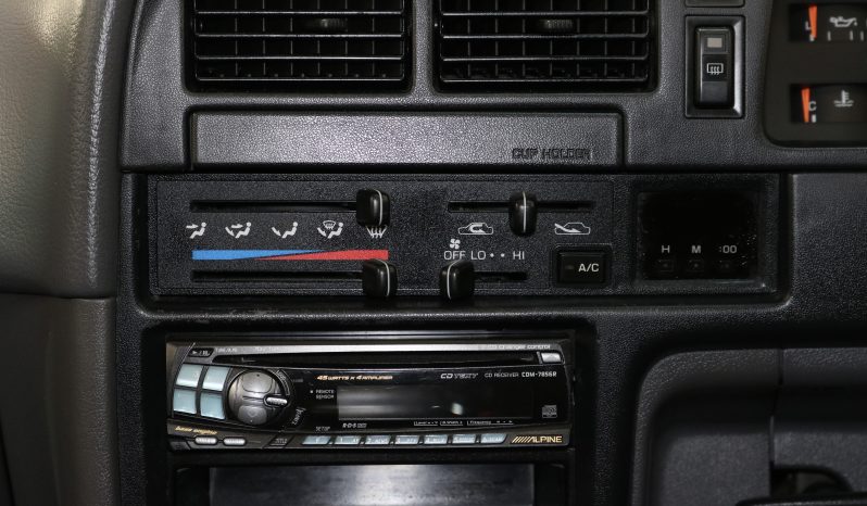 1990 Toyota Hilux Surf SR5 Limited NZ New full
