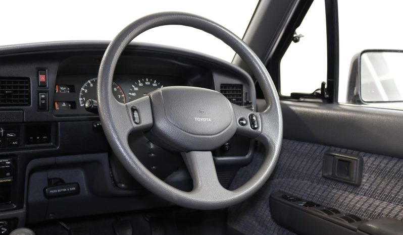 1990 Toyota Hilux Surf SR5 Limited NZ New full