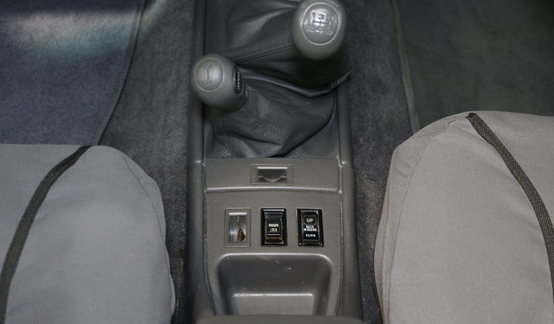 1990 Toyota Hilux Surf SR5 Limited NZ New full