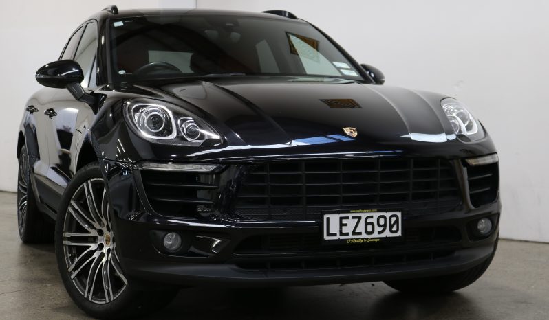 2018 Porsche Macan S full