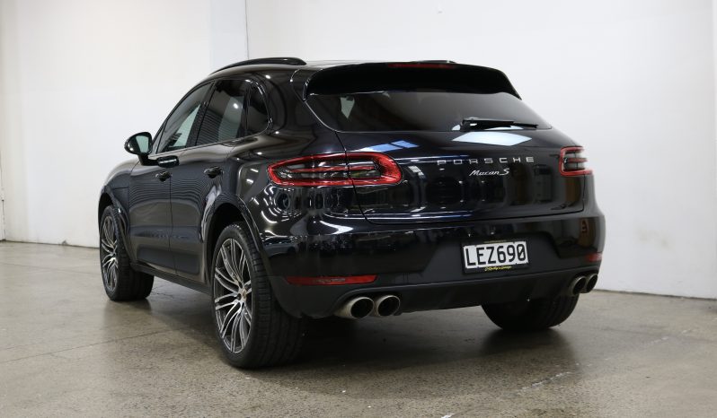 2018 Porsche Macan S full