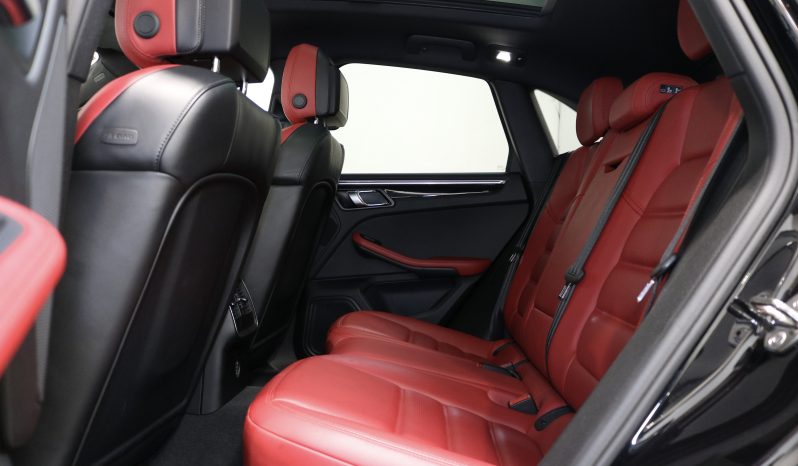 2018 Porsche Macan S full