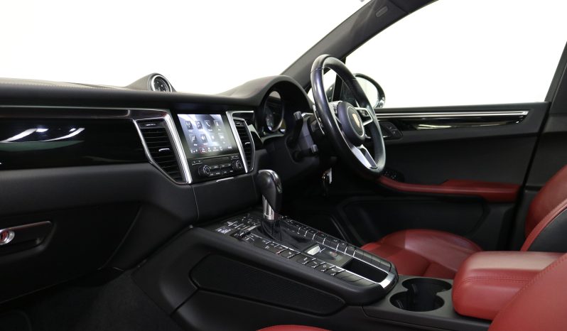 2018 Porsche Macan S full