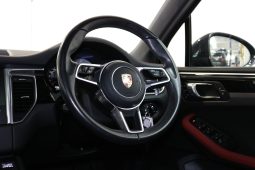 2018 Porsche Macan S full