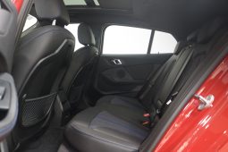 2024 BMW 118i M-Sport full