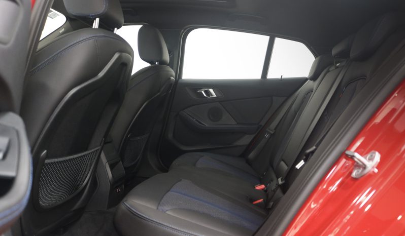 2024 BMW 118i M-Sport full