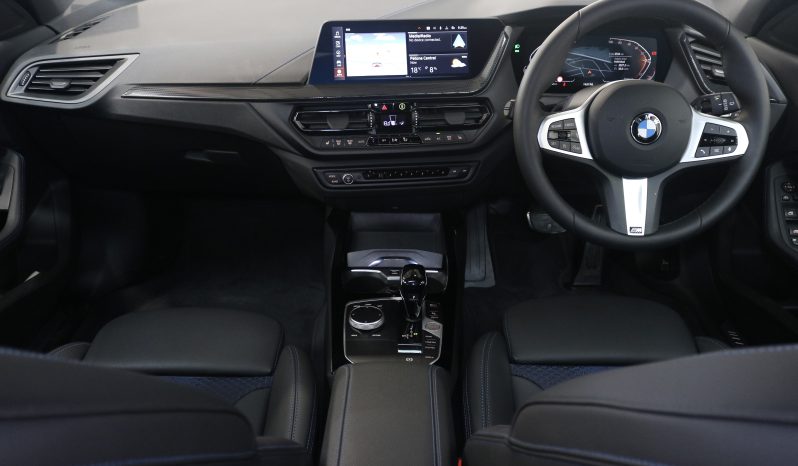 2024 BMW 118i M-Sport full