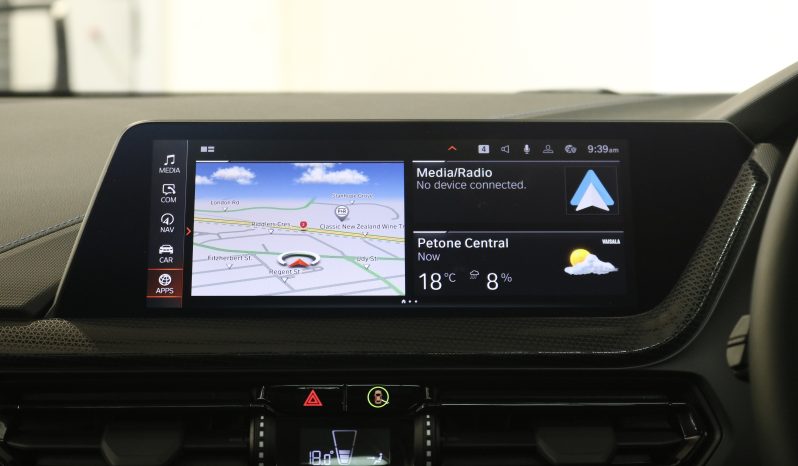 2024 BMW 118i M-Sport full