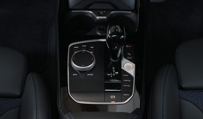 2024 BMW 118i M-Sport full