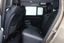 2023 Land Rover Defender 110 D300 SE full