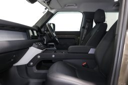 2023 Land Rover Defender 110 D300 SE full