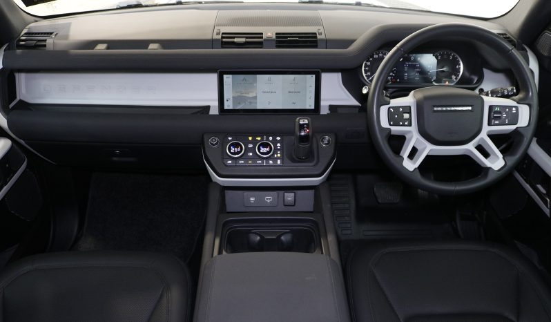 2023 Land Rover Defender 110 D300 SE full