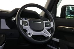 2023 Land Rover Defender 110 D300 SE full