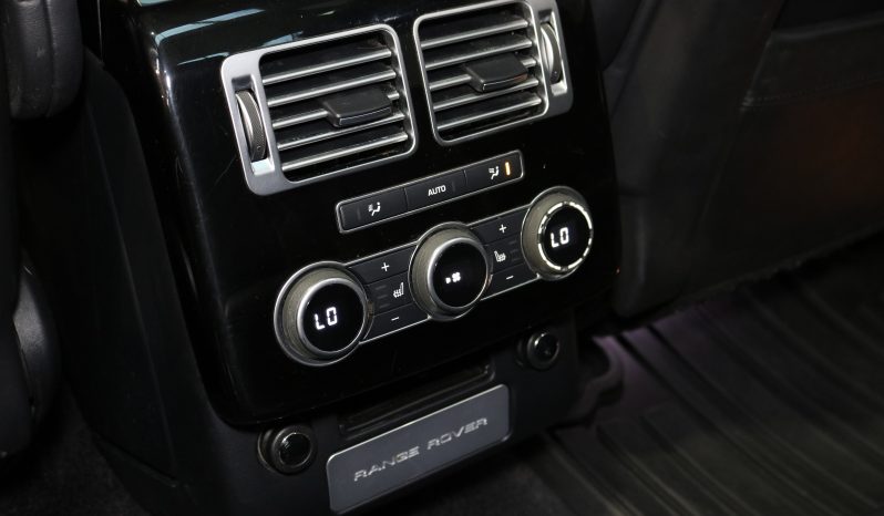 2017 Land Rover Range Rover Vogue SDV8 SE full