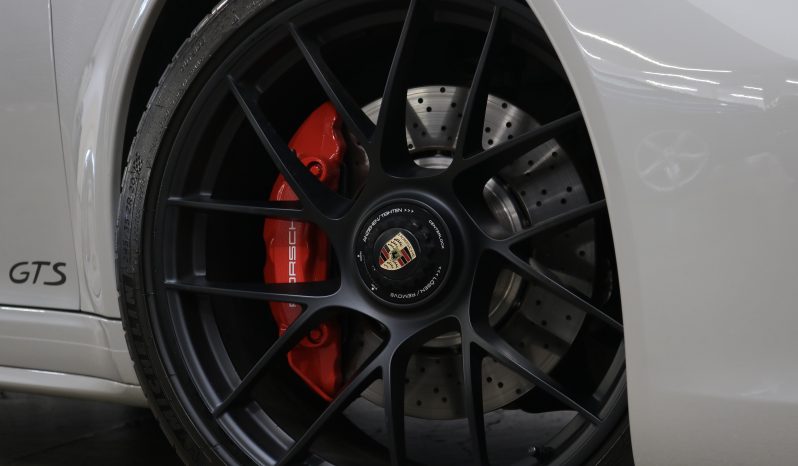 2019 Porsche Carrera GTS full