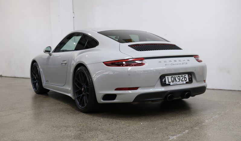 2019 Porsche Carrera GTS full