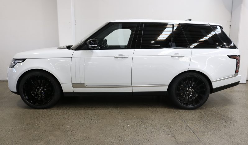 2017 Land Rover Range Rover Vogue SDV8 SE full