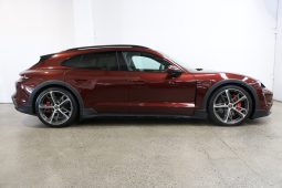 2022 Porsche Taycan 4S Cross Turismo full