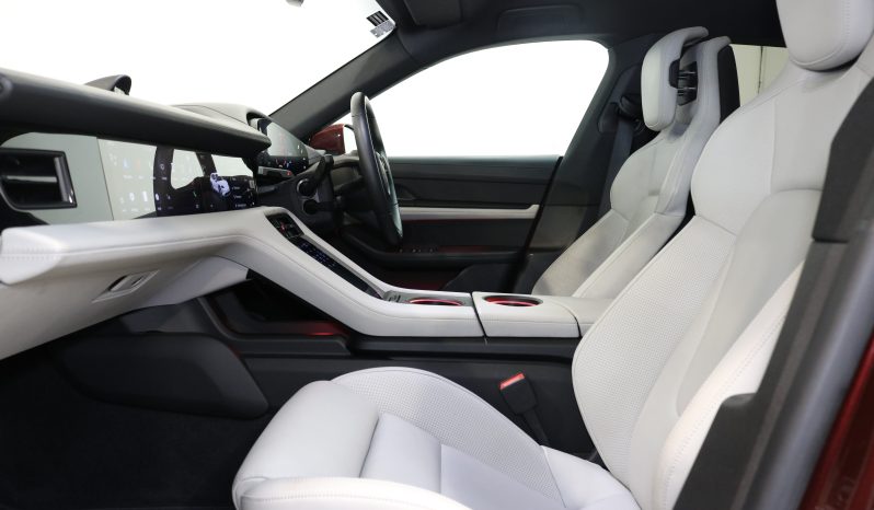 2022 Porsche Taycan 4S Cross Turismo full